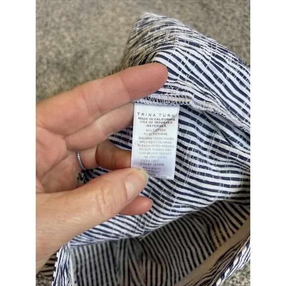 Trina Turk Rockin Ruffle Blue White Striped Shorts Size 2 Side Zip 4” Inseam - Picture 9 of 10